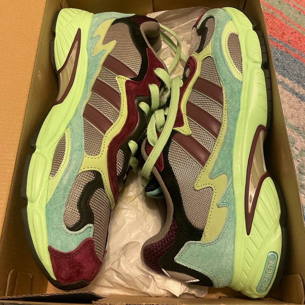 Mens Adidas Temper Running shoes